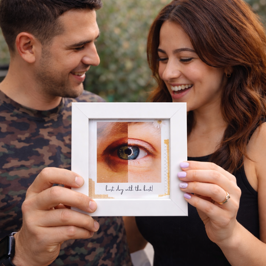 Split Eyes Mini Frame